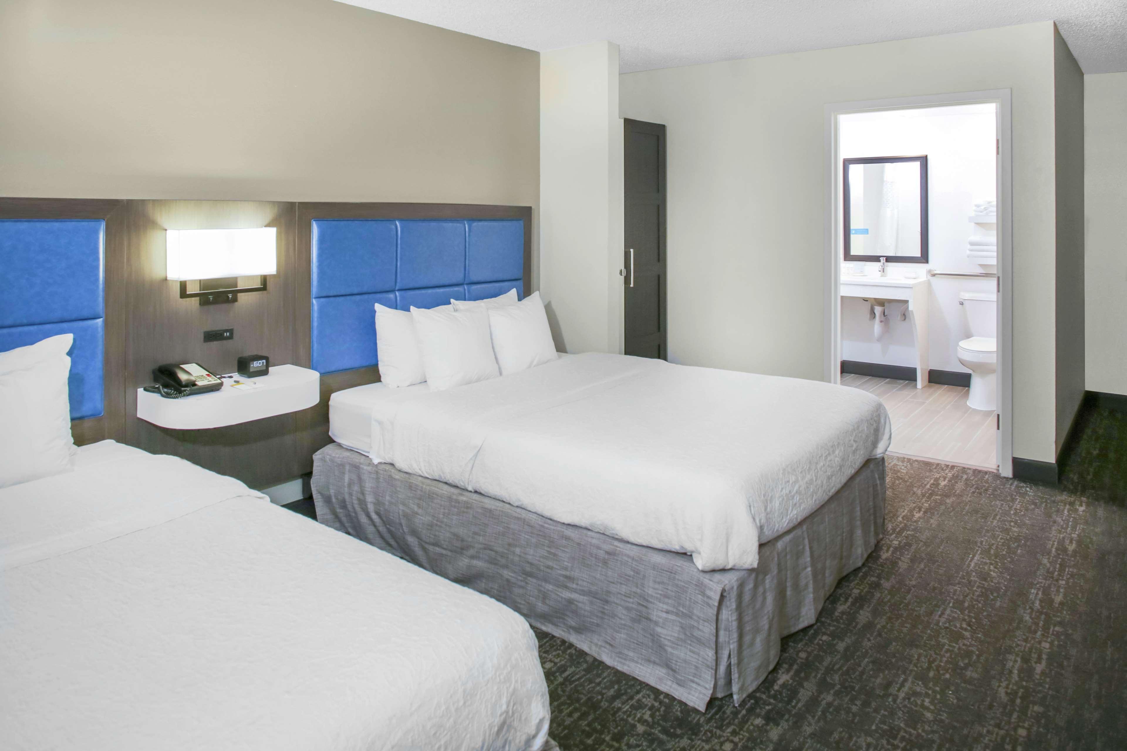 Hampton Inn Chicago Elgin/I-90 Exterior photo