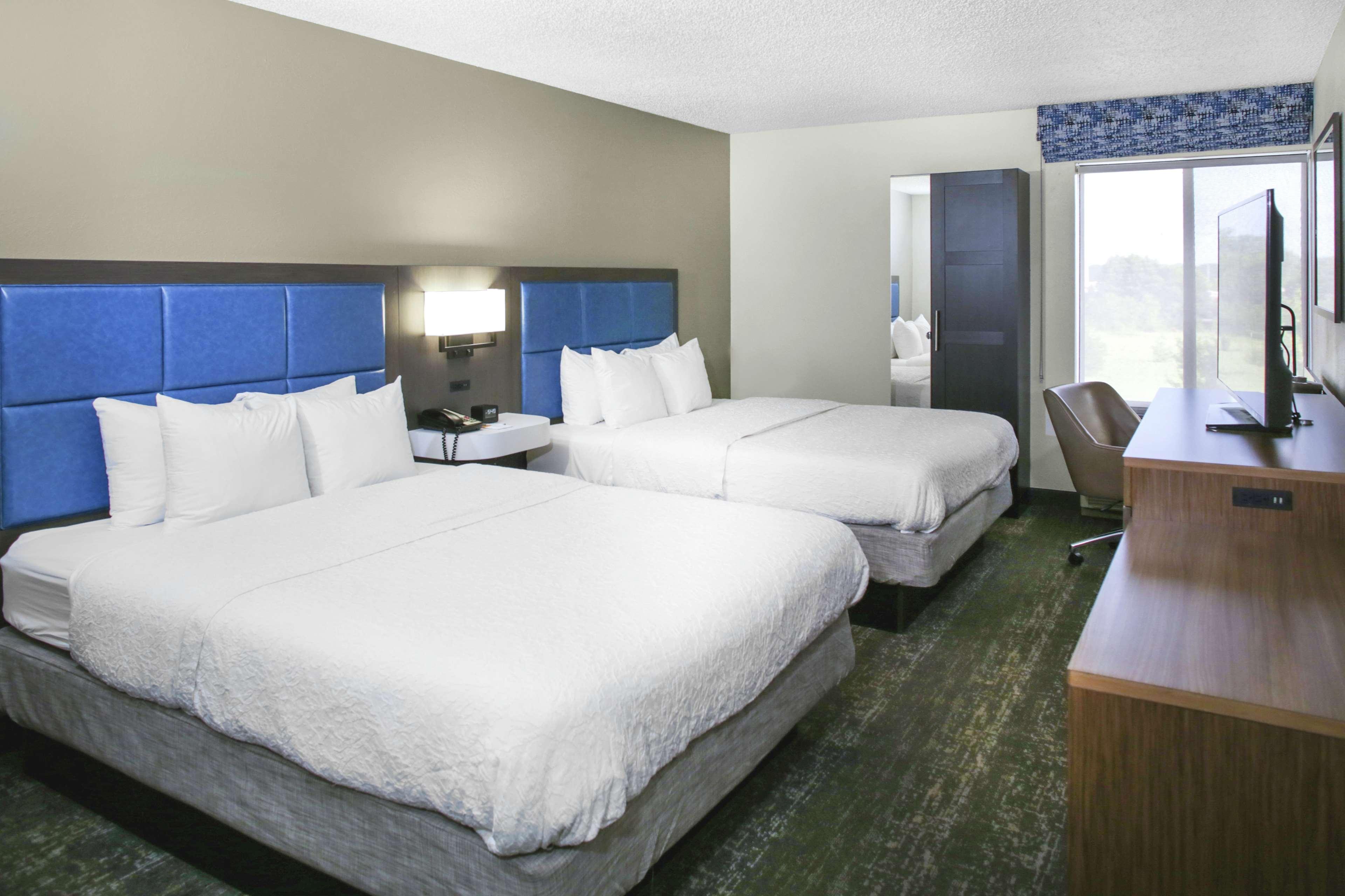 Hampton Inn Chicago Elgin/I-90 Exterior photo